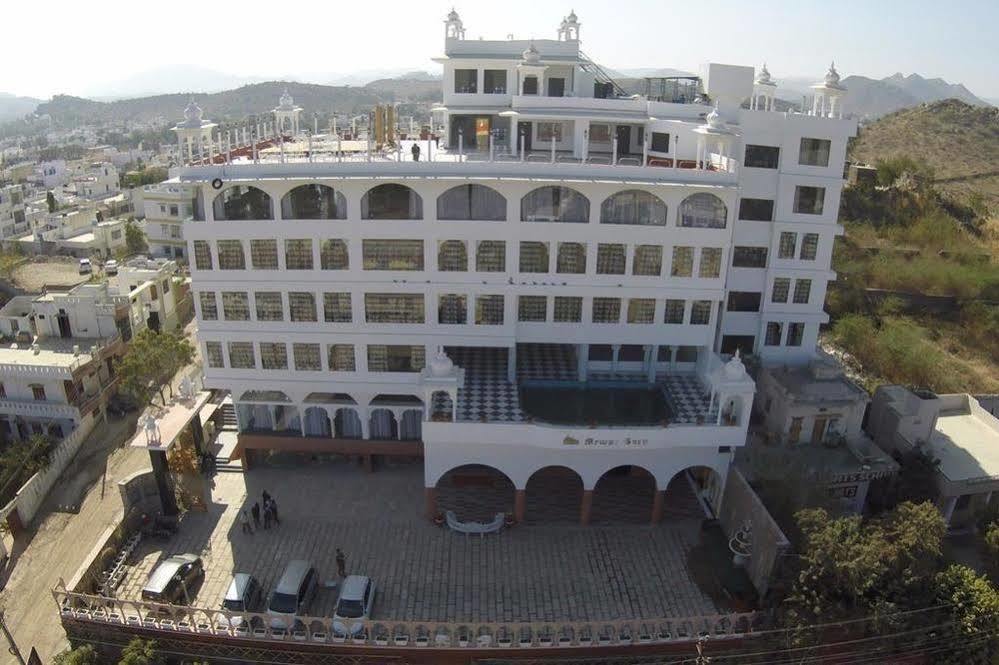 Mewargarh Udaipur By Red Lion S Hotell Exteriör bild